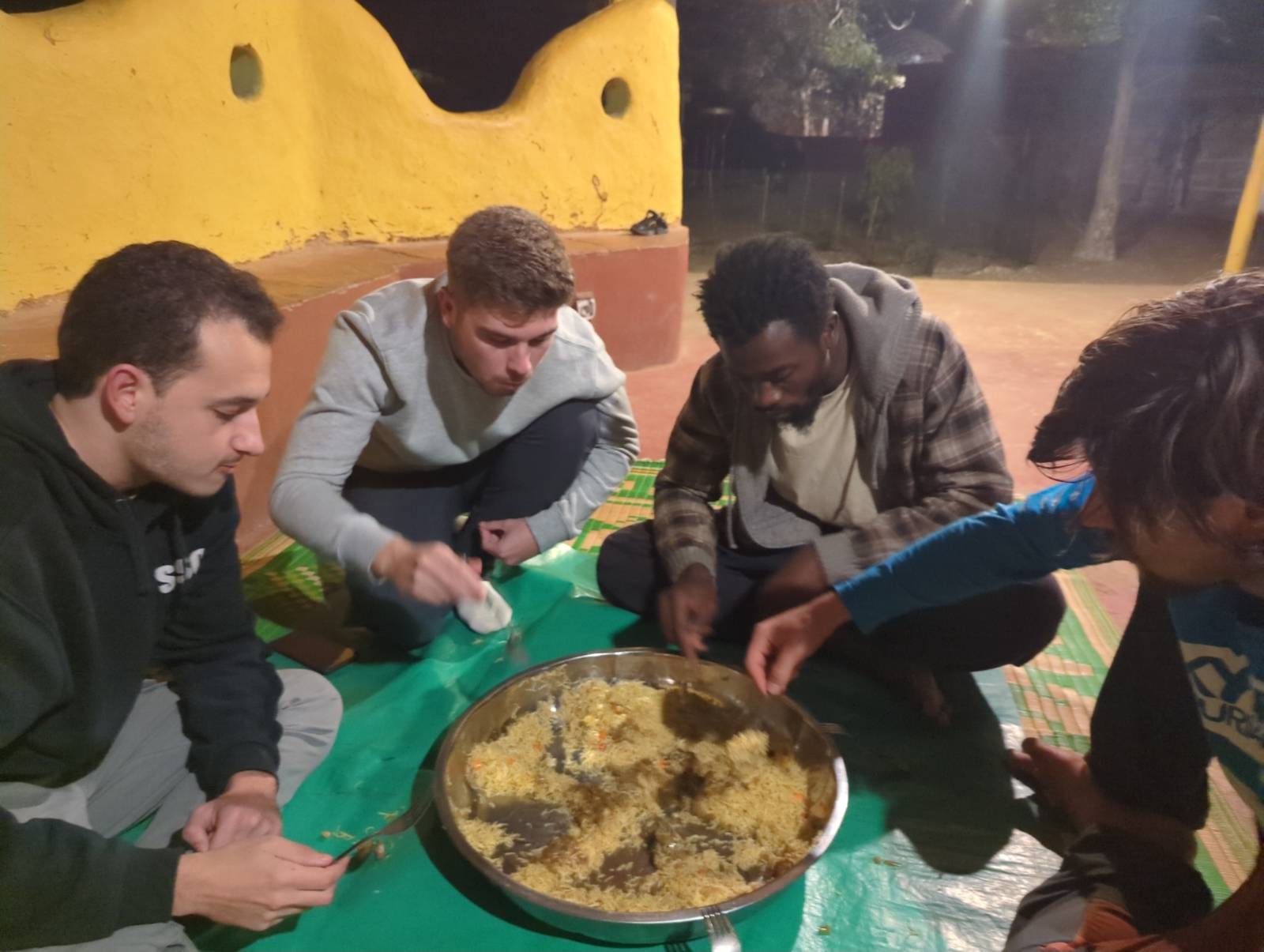 Dinner in Sunukeur